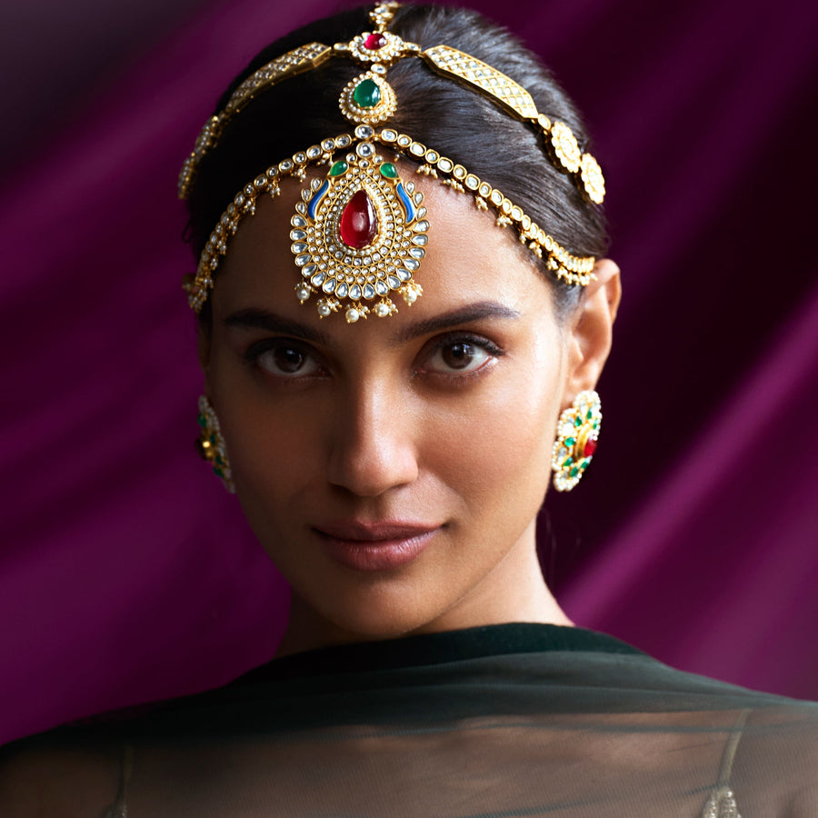 Zahra Infinity Necklace